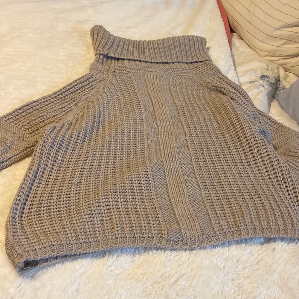 NWOT charlotte russe turtleneck sweater
